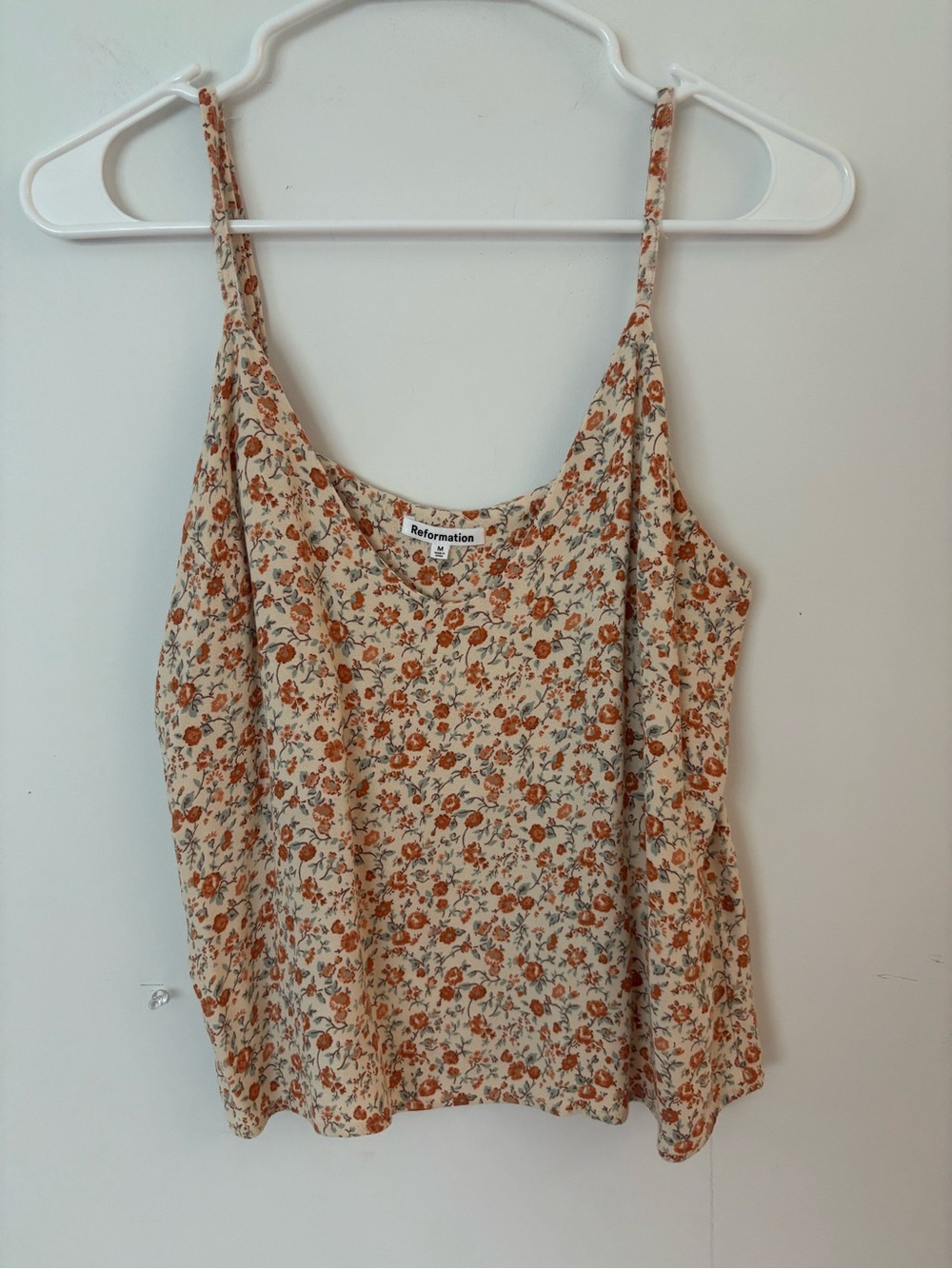 reformation brown, orange, cream & sage 70s floral print flowy tank top 🌼